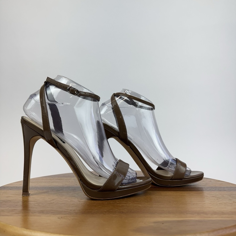 Womens Nine West Loola Brown Faux Patent Strappy Stiletto Heels Size 7.5 M GUC